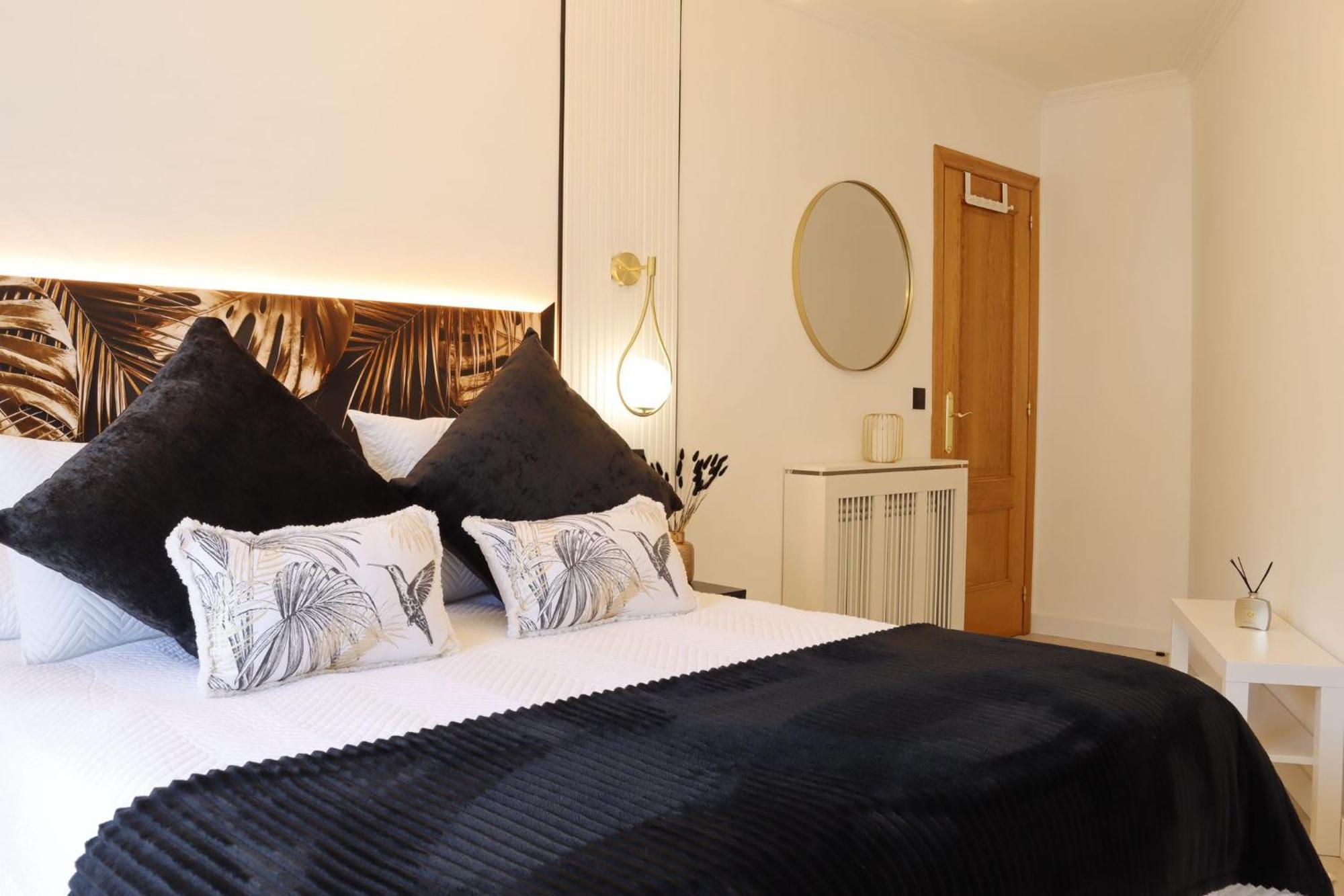 Apartamento Exclusivo Centrico Con Parking Estrella De Ribadeo II 外观 照片