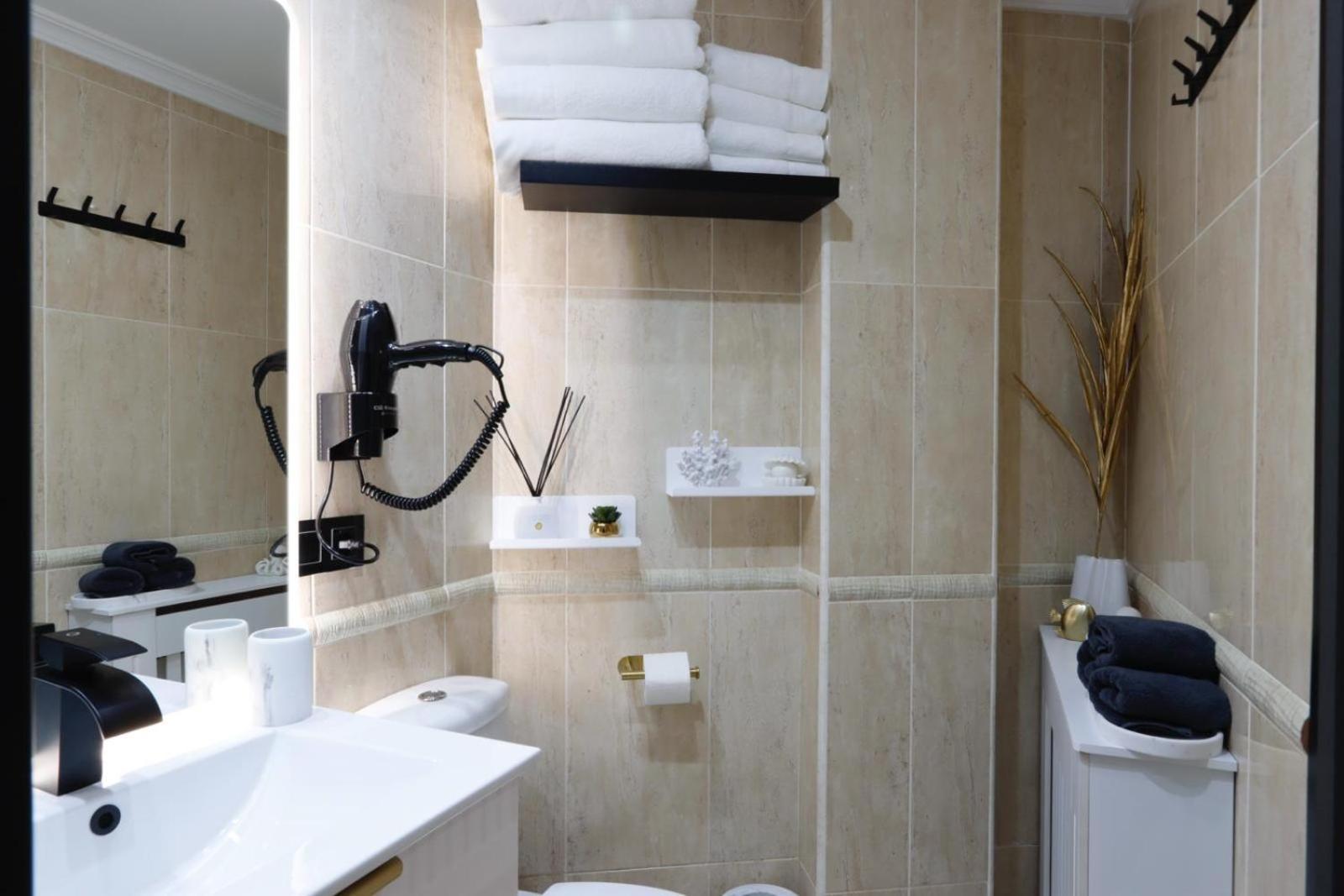 Apartamento Exclusivo Centrico Con Parking Estrella De Ribadeo II 外观 照片